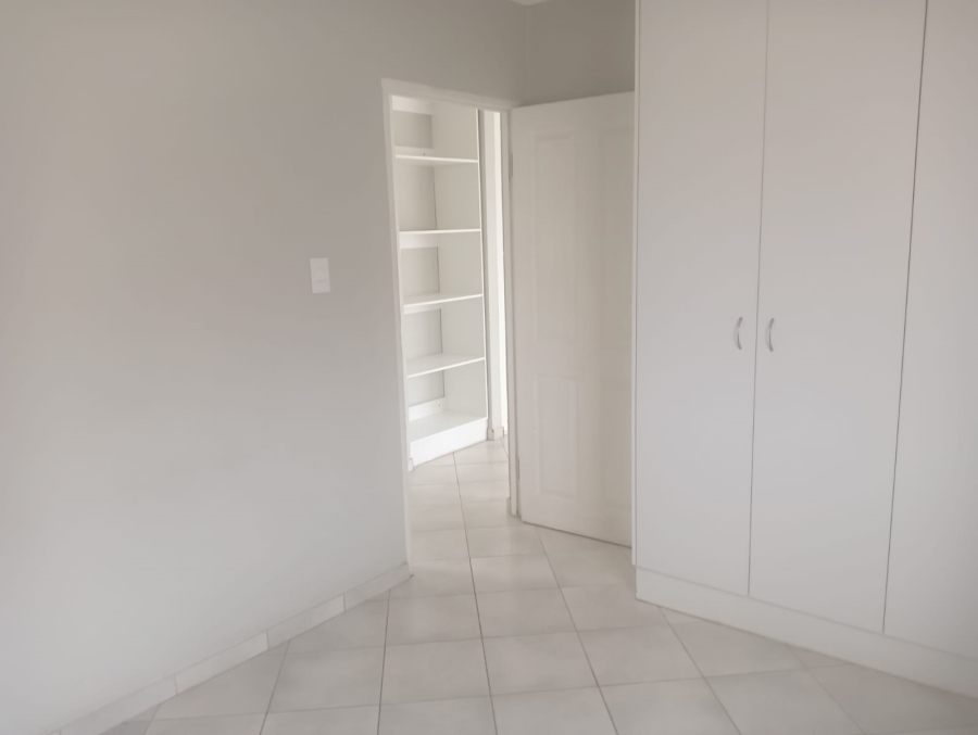 2 Bedroom Property for Sale in Kidds Beach Eastern Cape